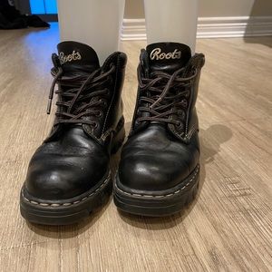 VINTAGE Roots combat boots